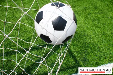 FC Amberg siegt im Spitzenspiel und bleibt Tabellenführer der Bezirksliga!