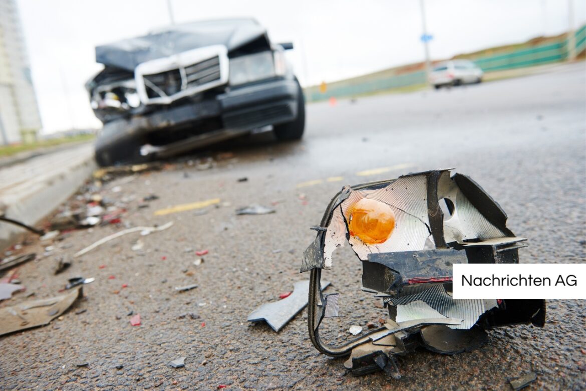 Frau in Schrobenhausen: Verfolgungsjagd mit Polizei endet mit Crash!