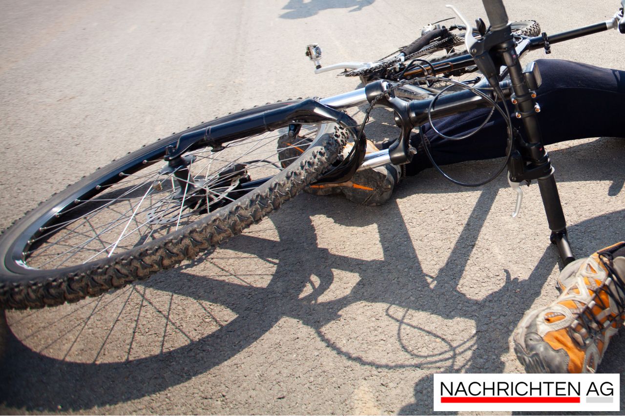 Radfahrer in Ingolstadt verletzt: Autounfall mit 4.000 Euro Schaden!